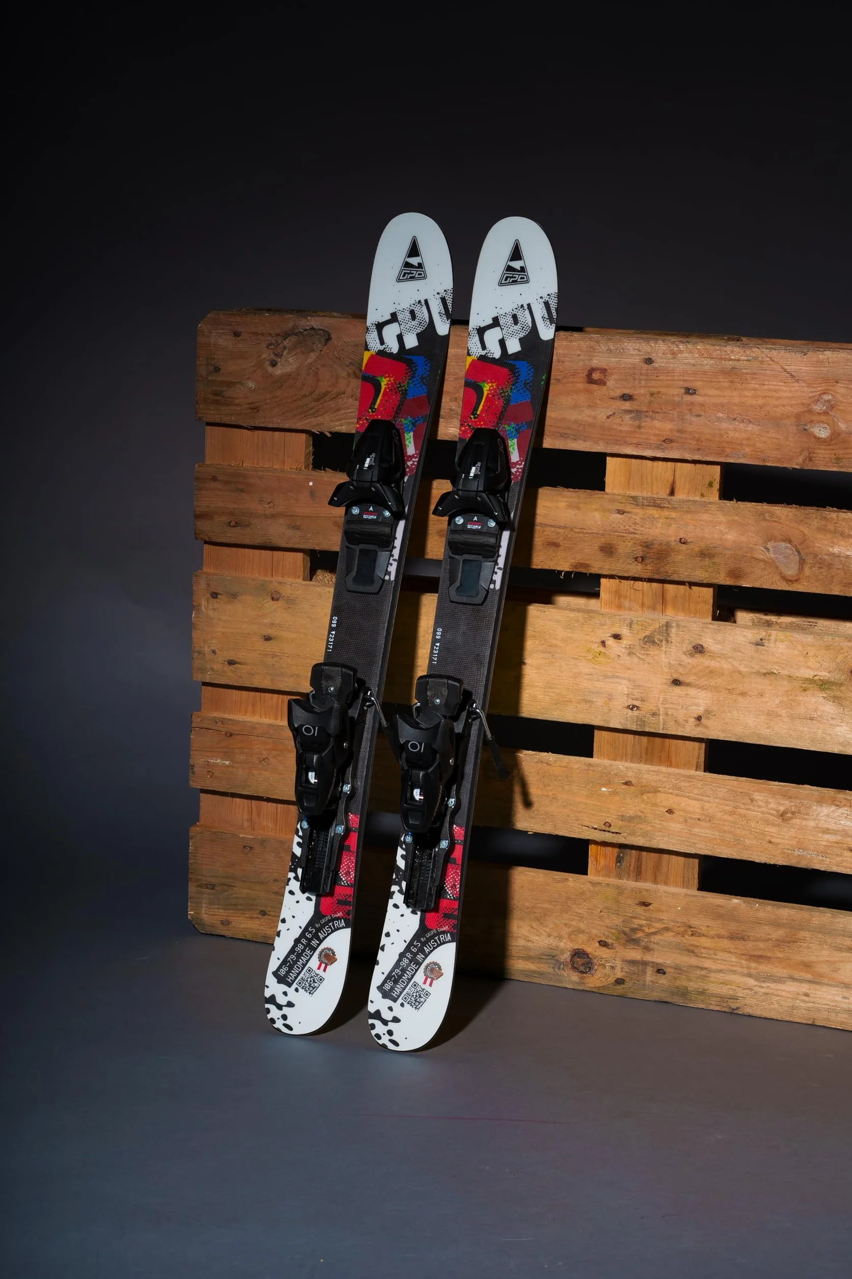 GPO Snowblade Snowkid | Krótkie narty, w zestawie wiązanie zabezpieczające Tyrolia SR-10, długość 99 cm, narty na dużą stopę damskie i męskie