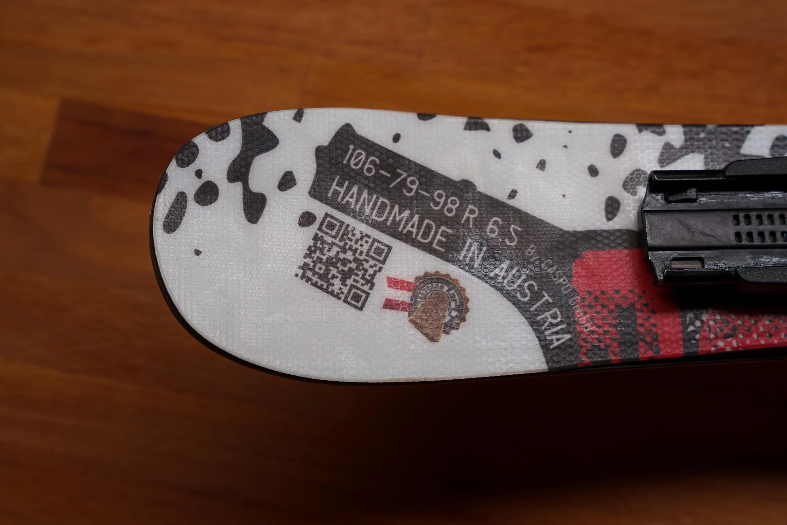 GPO Snowblade Snowkid | Krótkie narty, w zestawie wiązanie zabezpieczające Tyrolia SR-10, długość 99 cm, narty na dużą stopę damskie i męskie