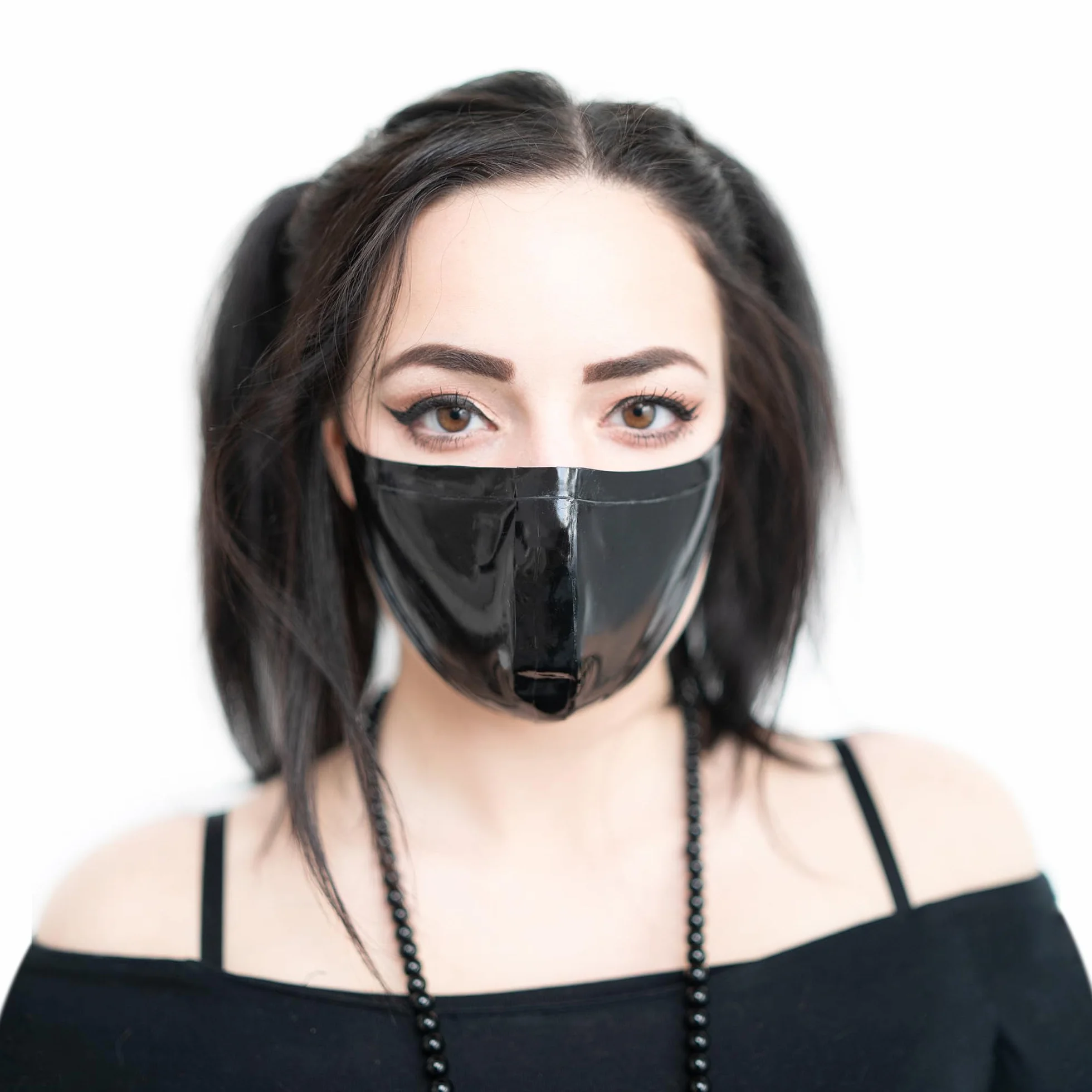 Regulowana, ręcznie wykonana lateksowa maska na twarz Black Fashion nadaje się do prania (1 szt.)