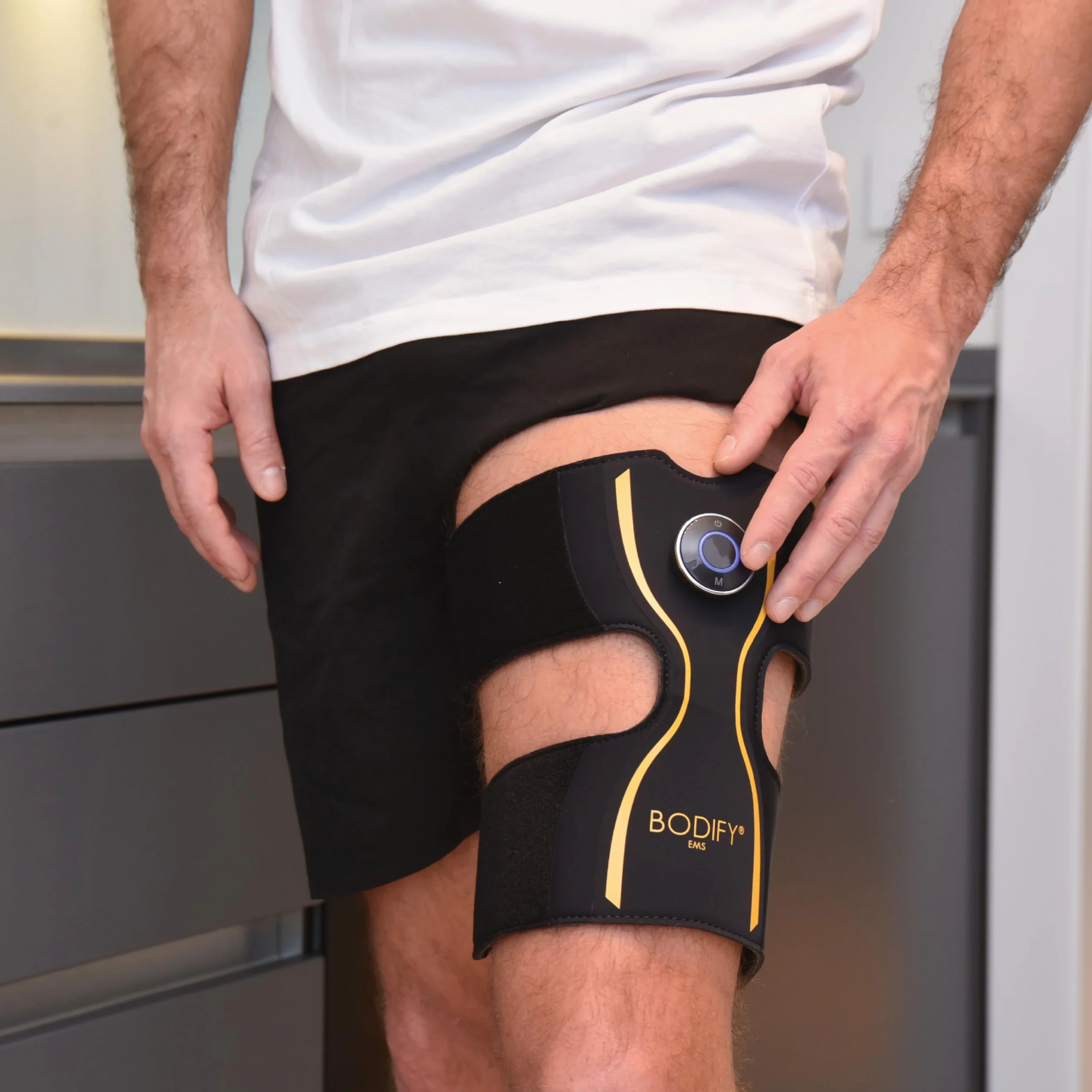 Bodify® EMS Leg Trainer Pro – Ukierunkowana aktywacja mięśni nóg! – Aktywacja mięśni – Trening EMS – Trening mięśni nóg – dla mężczyzn i kobiet ORYGINAŁ