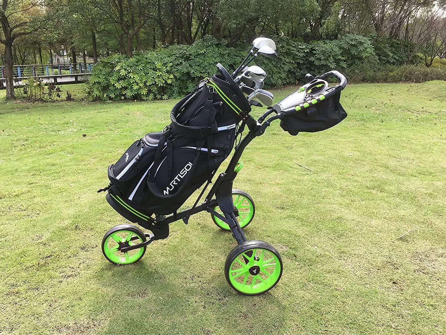 Newfly 3-kołowy wózek golfowy składany z hamulcem nożnym, uchwytem na parasol i torbą