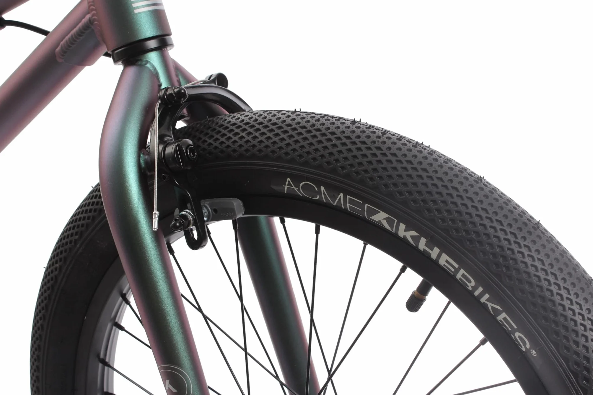 KHEbikes KHE Barcode LL rower BMX 20", 10,4 kg, aluminiowa rama, Affix Rotor, triki 360°, obręcze dwukomorowe, zielone klapki Flip Flop, 2025