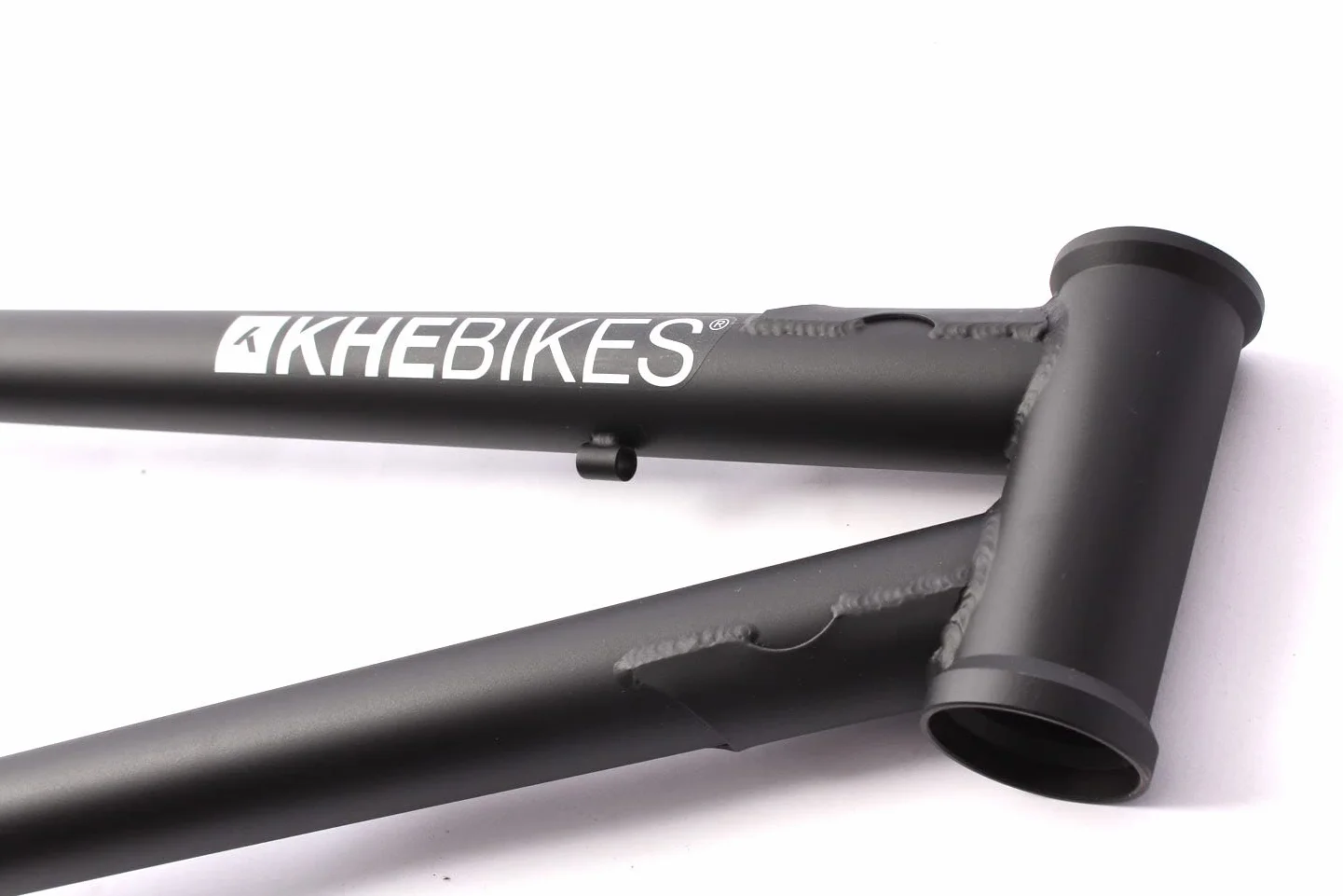 KHE BMX tłumik ramy LT 4130 CrMo 20 cali czarny matowy 20,6 cala 2,2 kg MID BB
