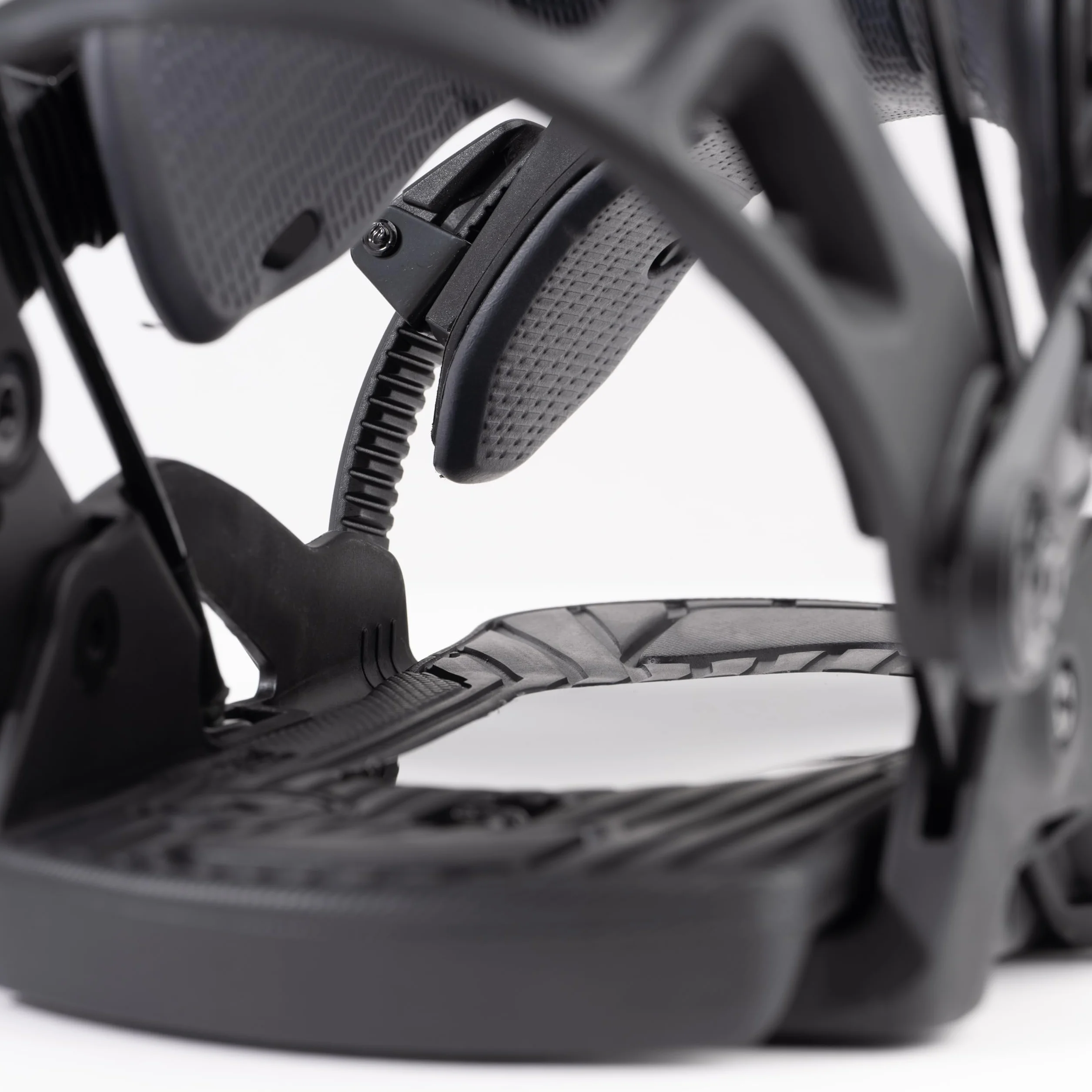 Nidecker Flow Fuse Snowboard Bindings Speed-Entry Fusion PowerStrap Glass Filled Nylonowa Płyta Bazowa