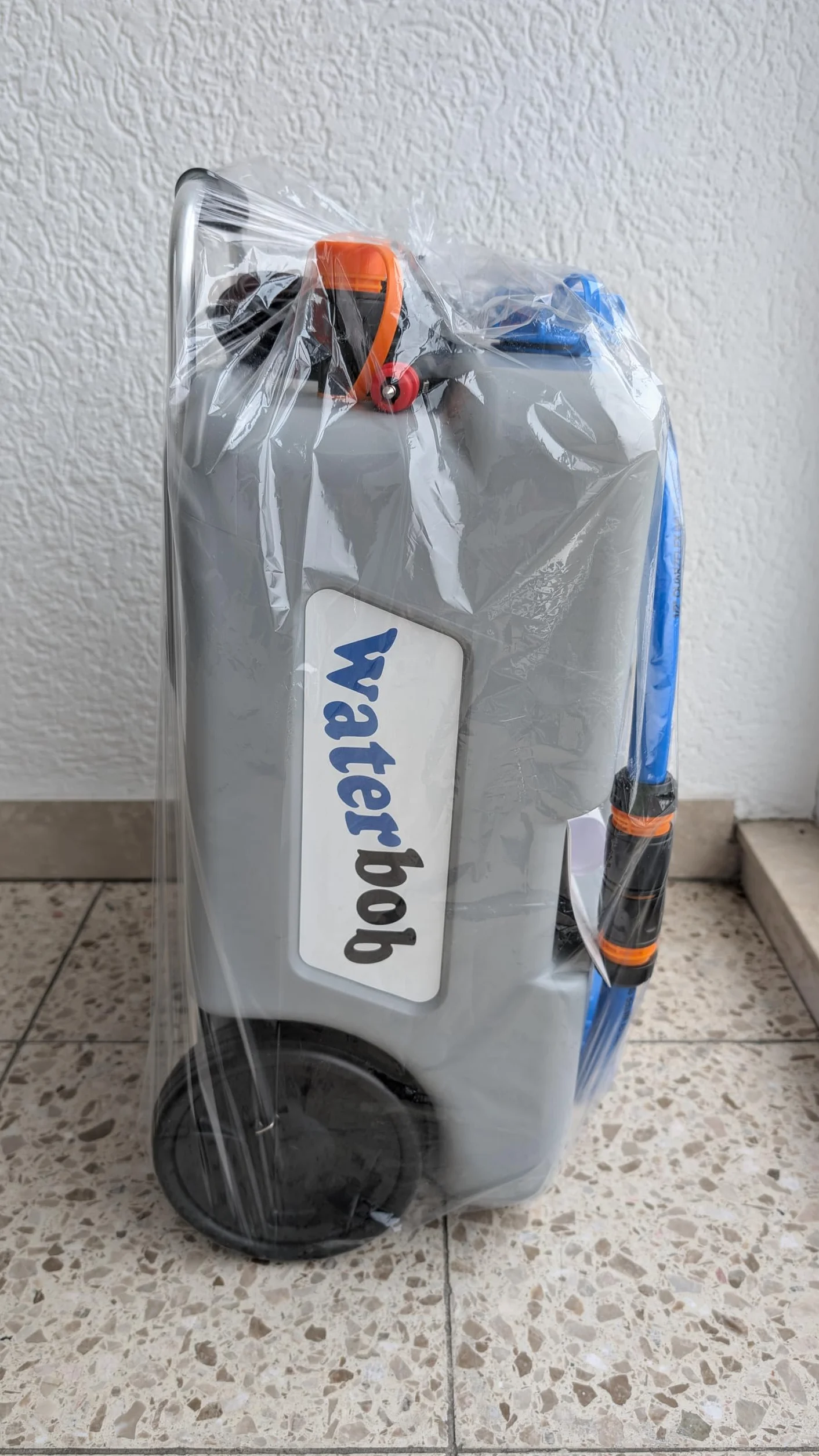 WaterBob, Zbiornik na wodę na kółkach z pompą 12 V, szary, długość 50 cm, szerokość 32 cm, wysokość 30 cm