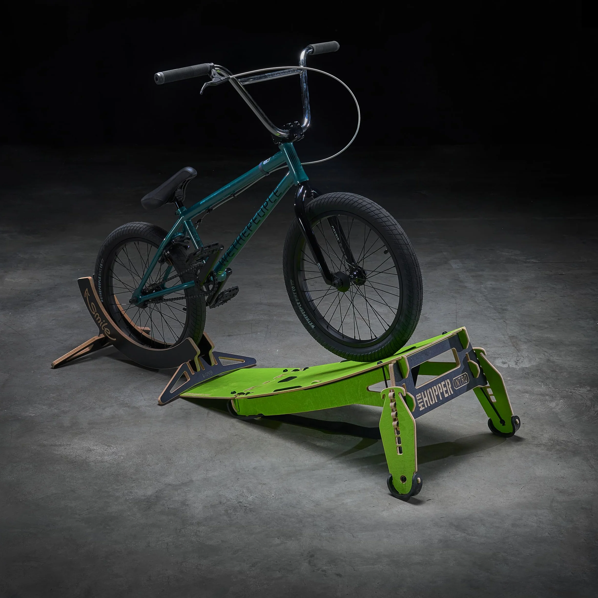 MTB HOPPER Intro - przenośna rampa do skakania na hulajnodze, deskorolce, BMX