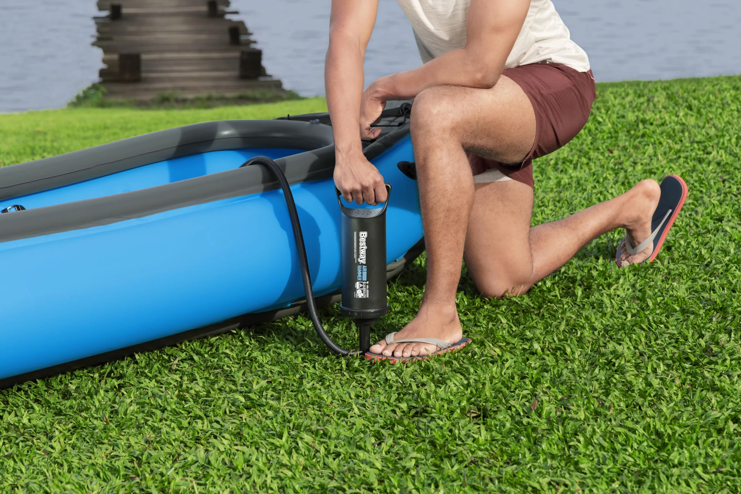 Bestway Hydro-Force Cove Champion X2 Kajak, zestaw nadmuchiwanych łodzi z pompką ręczną, wiosłami, siedzeniami, płetwami i torbą do przechowywania, dwuosobowy