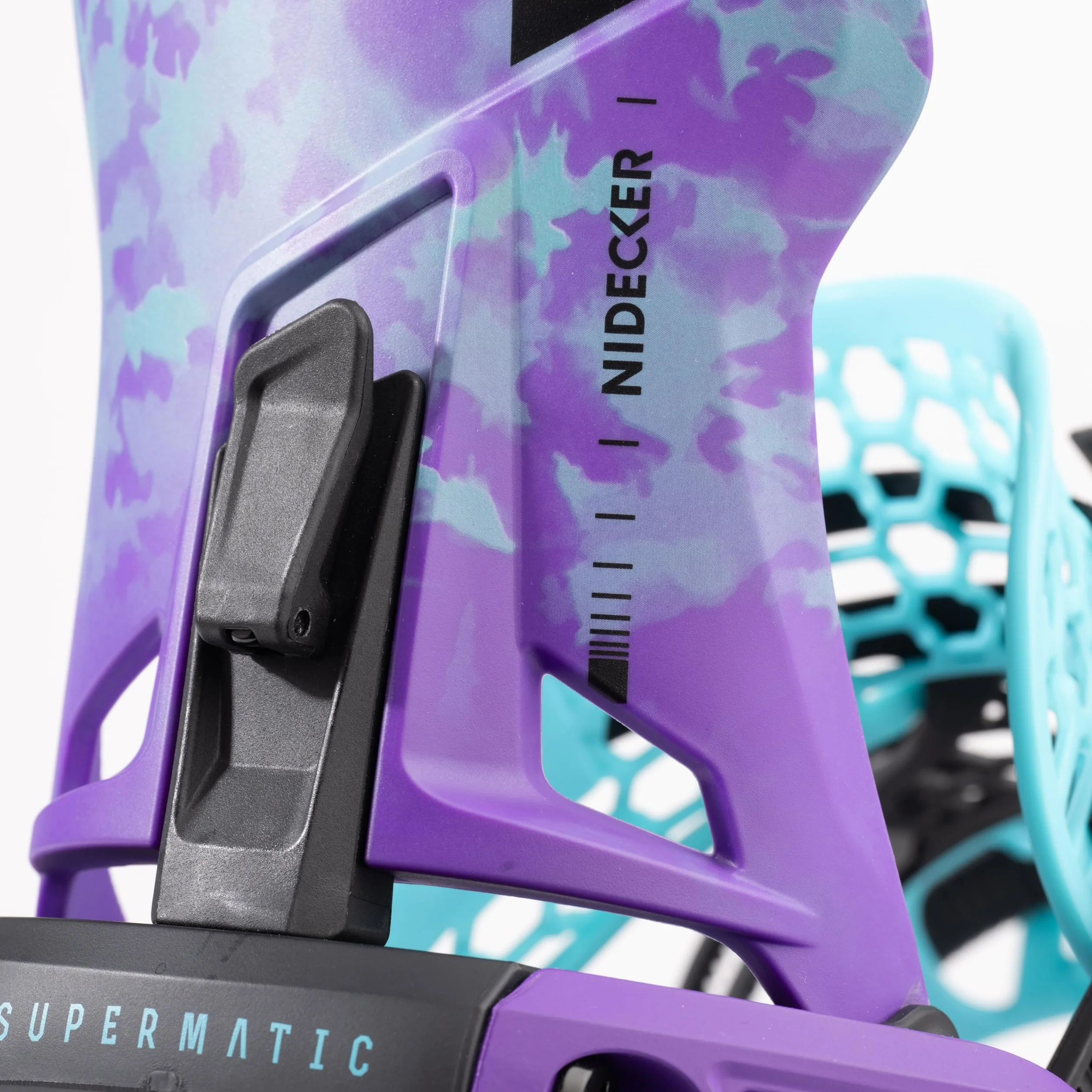 Nidecker Supermatic Snowboard – uniwersalne, podwójnie wtykane automatyczne wiązanie – wygodne i niezawodne jak klasyczne wiązanie z dwoma pasami – Joker Purple