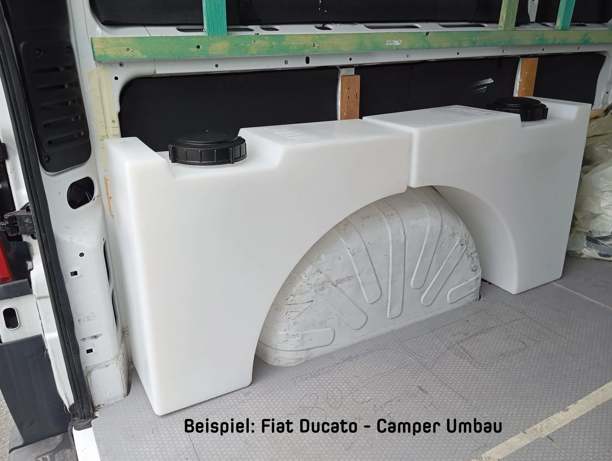 Varile Zbiornik na koła 55 l 1/2" uniwersalny wąski