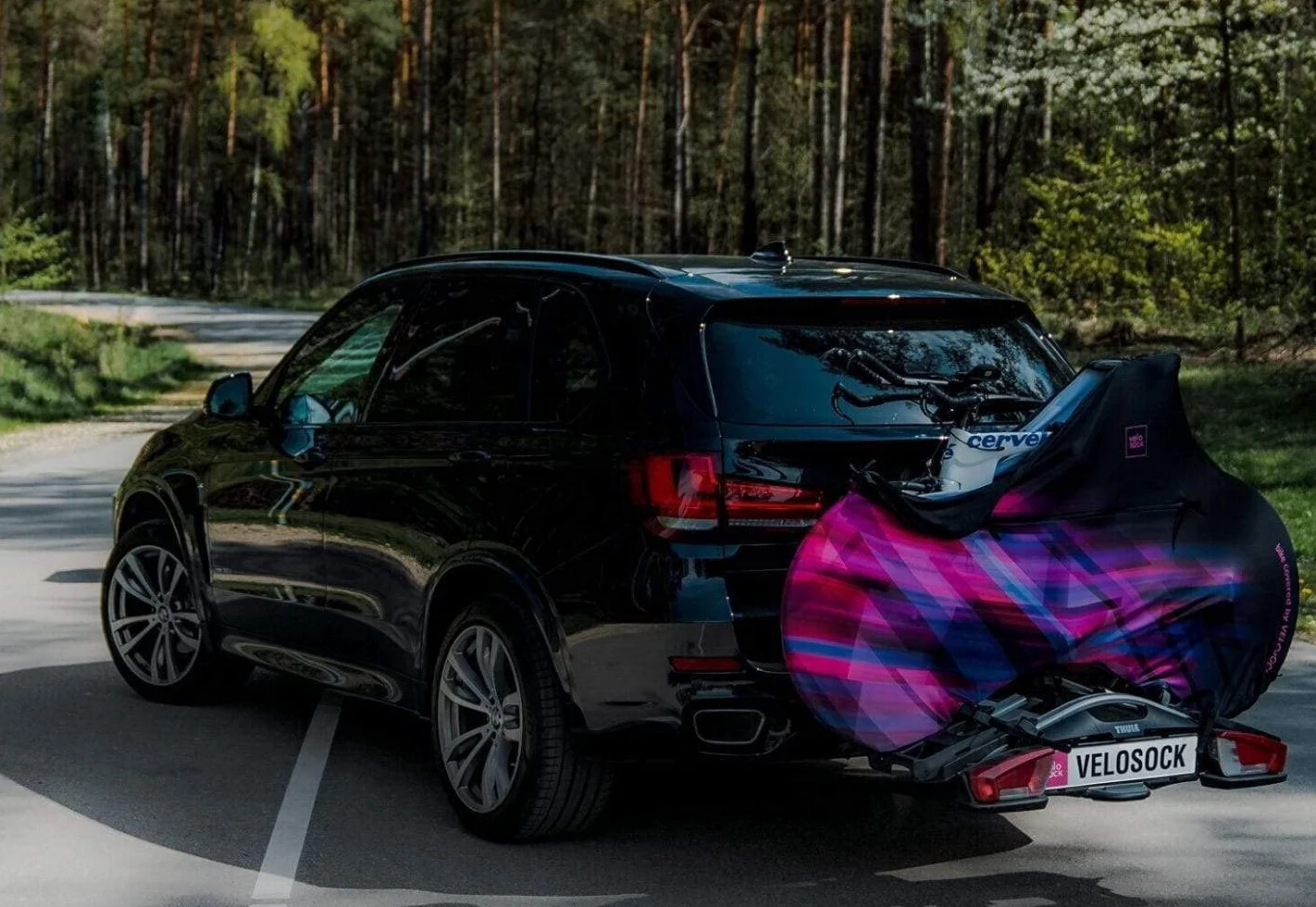 VELOSOCK Pełny pokrowiec na rower SPEED/TRIATHLON do przechowywania i transportu w pomieszczeniach - Wodoodporny, rozciągliwy materiał Ochrona roweru Pokrowiec podróżny do roweru TRIATHLON
