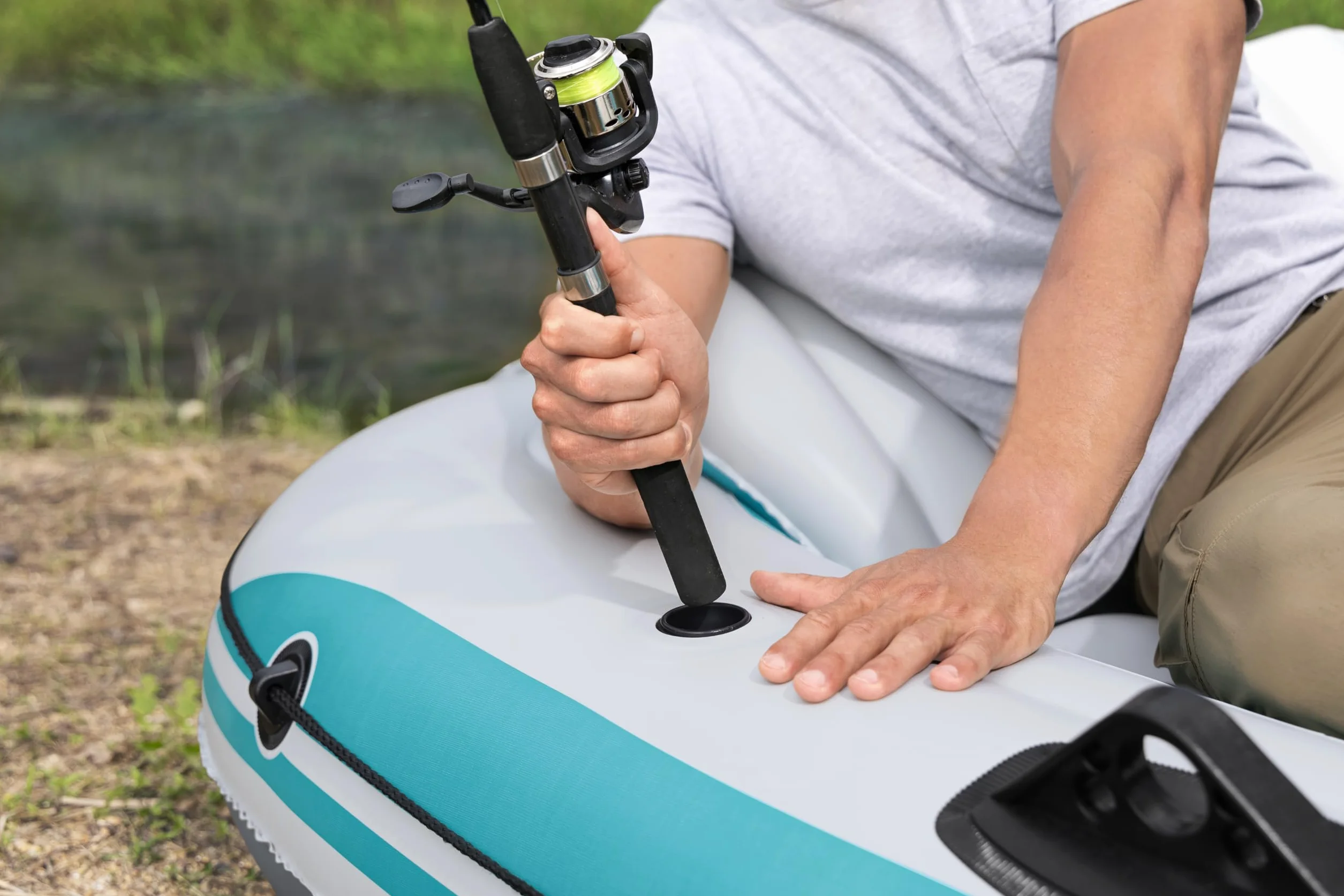 Bestway Hydro-Force Adventure Elite X5 nadmuchiwana tratwa 5-osobowa z pompką, wiosłami, siedzeniami